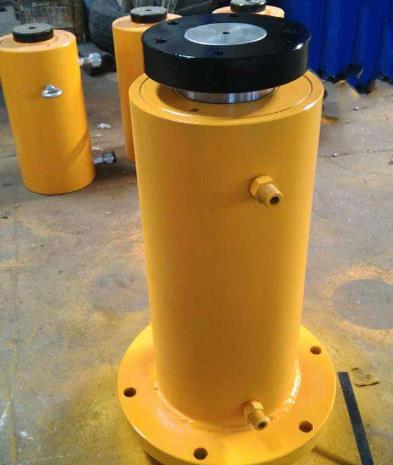 影響液壓油(you)缸使用壽命(ming)的因素