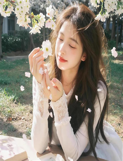 风流一夜情在线观看_扒开黑女人P大荫蒂_17岁韩国在线观看免费高清